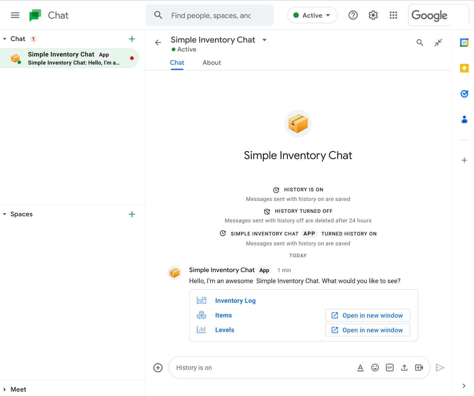 Aplikacja Google Chat po zainstalowaniu w oknie czatu.